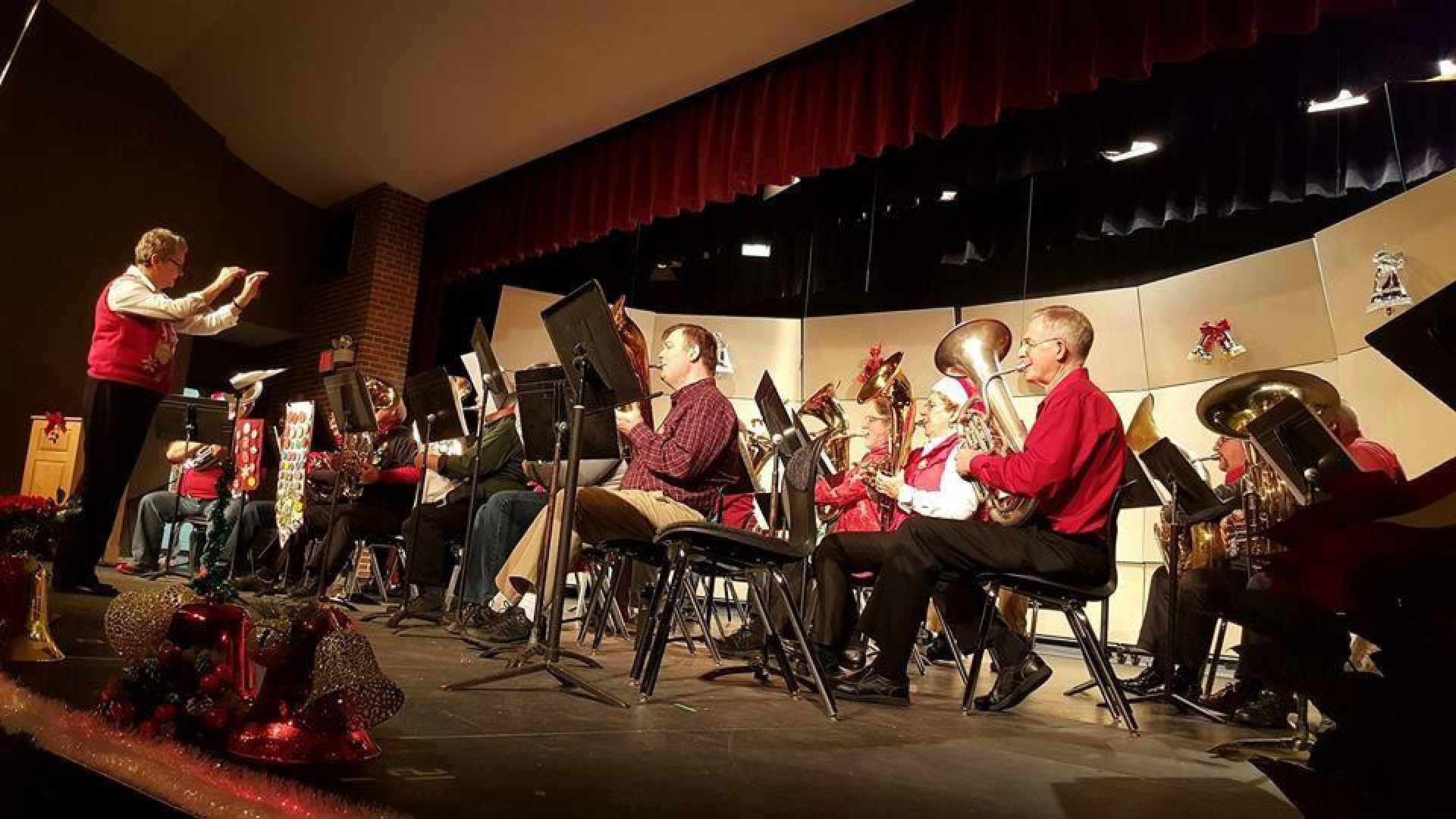 The Lowly Brass Presents: Tuba Christmas