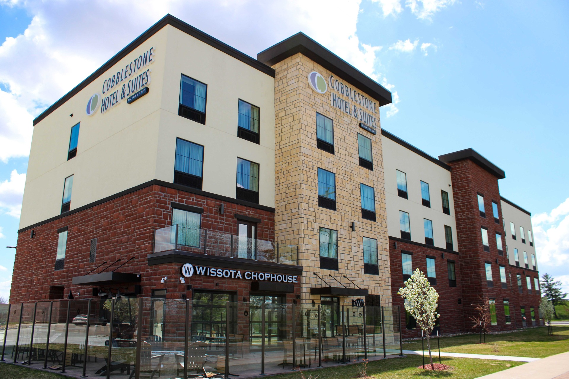 Social Sharing Preview: Cobblestone Hotel & Suites Main Street