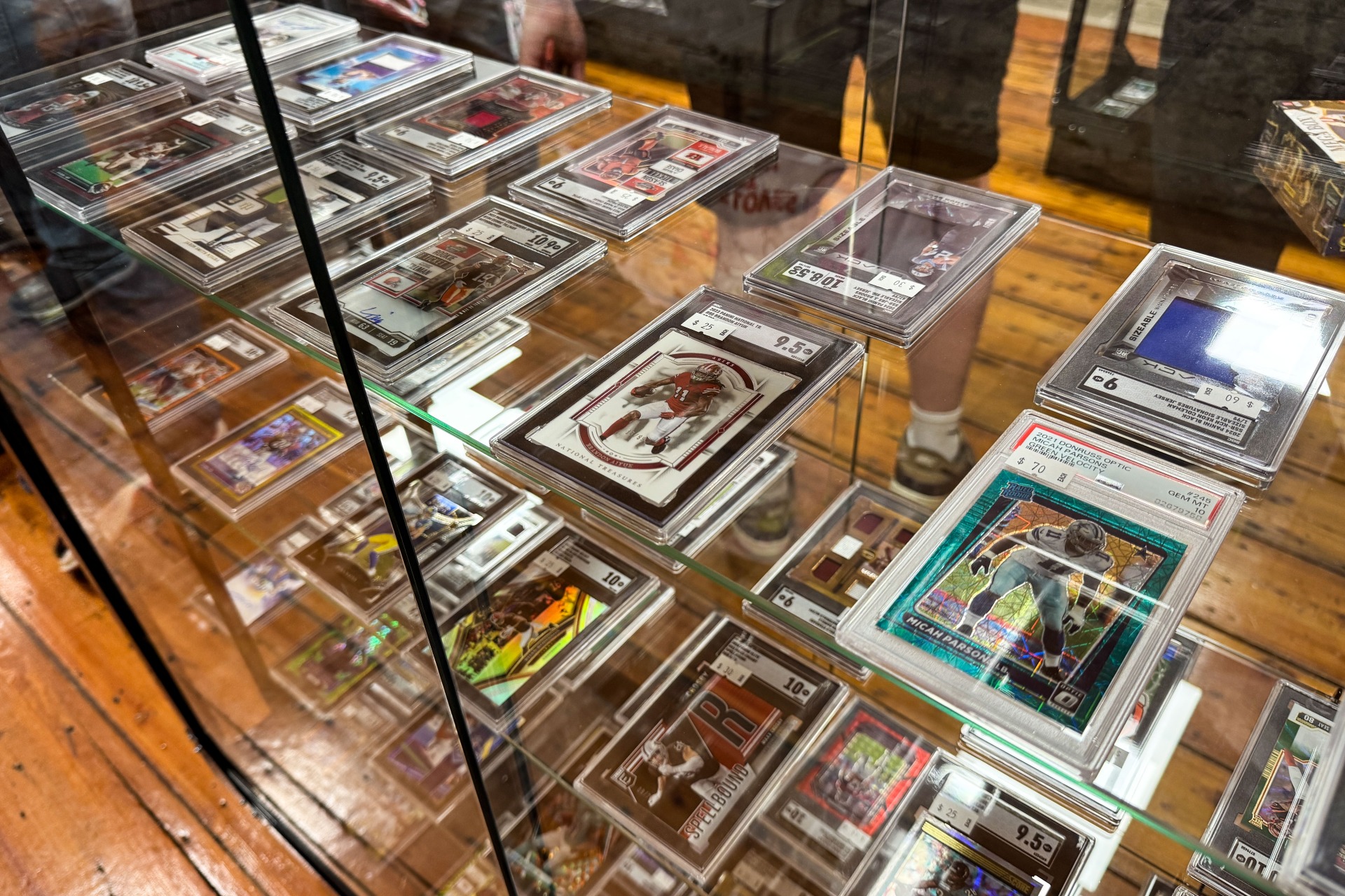 Empire Cards